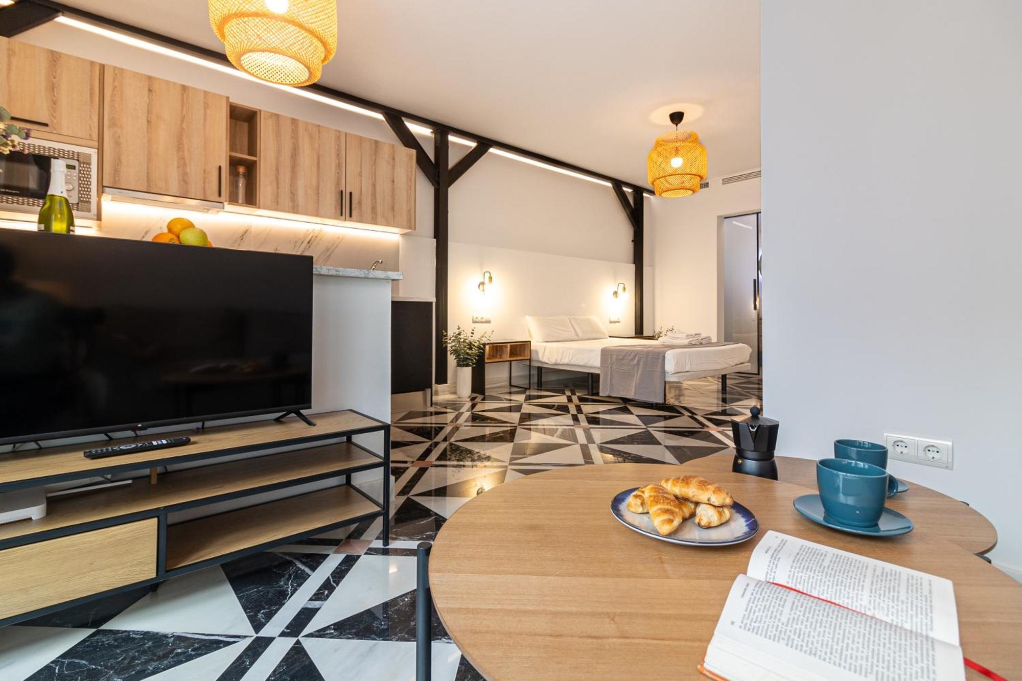 El Patio De La Luna Freshapartments Málaga Dış mekan fotoğraf