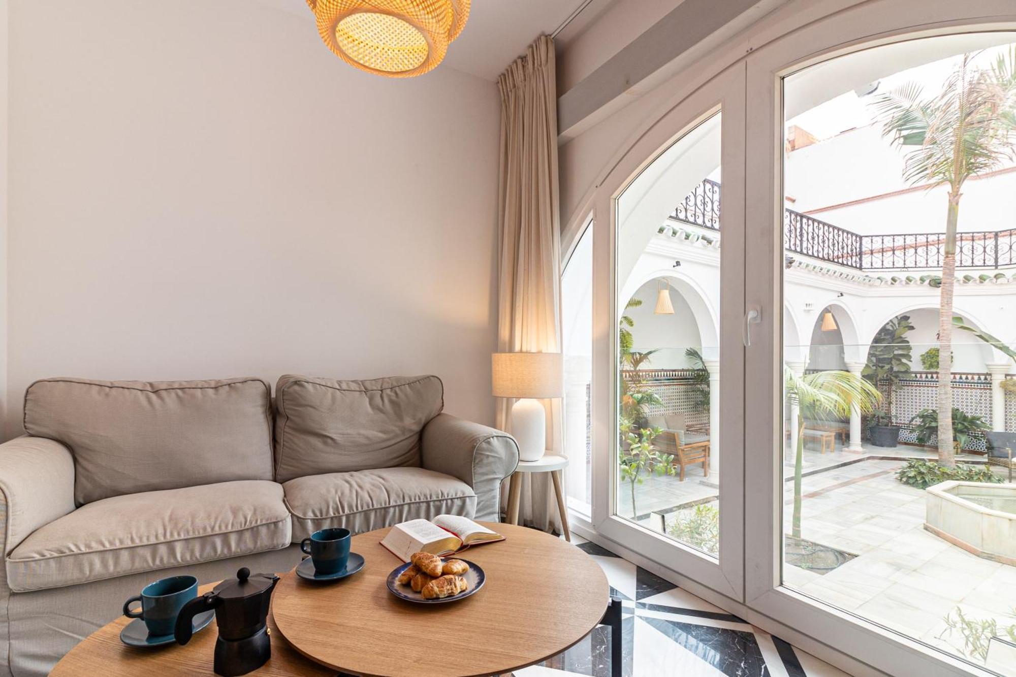 El Patio De La Luna Freshapartments Málaga Dış mekan fotoğraf